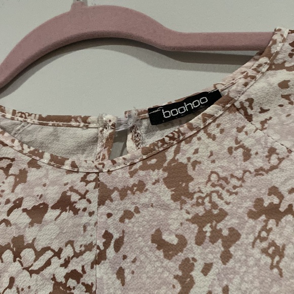 ⭐️2/$10 - blouse - Picture 3 of 3